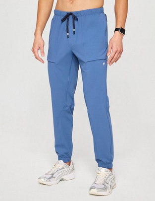 Jogger regular con bolsillos para hombre