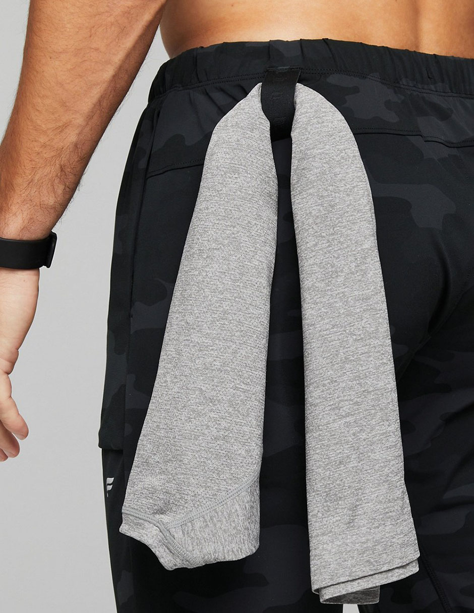 Jogger slim estampado camuflaje con bolsillos para hombre