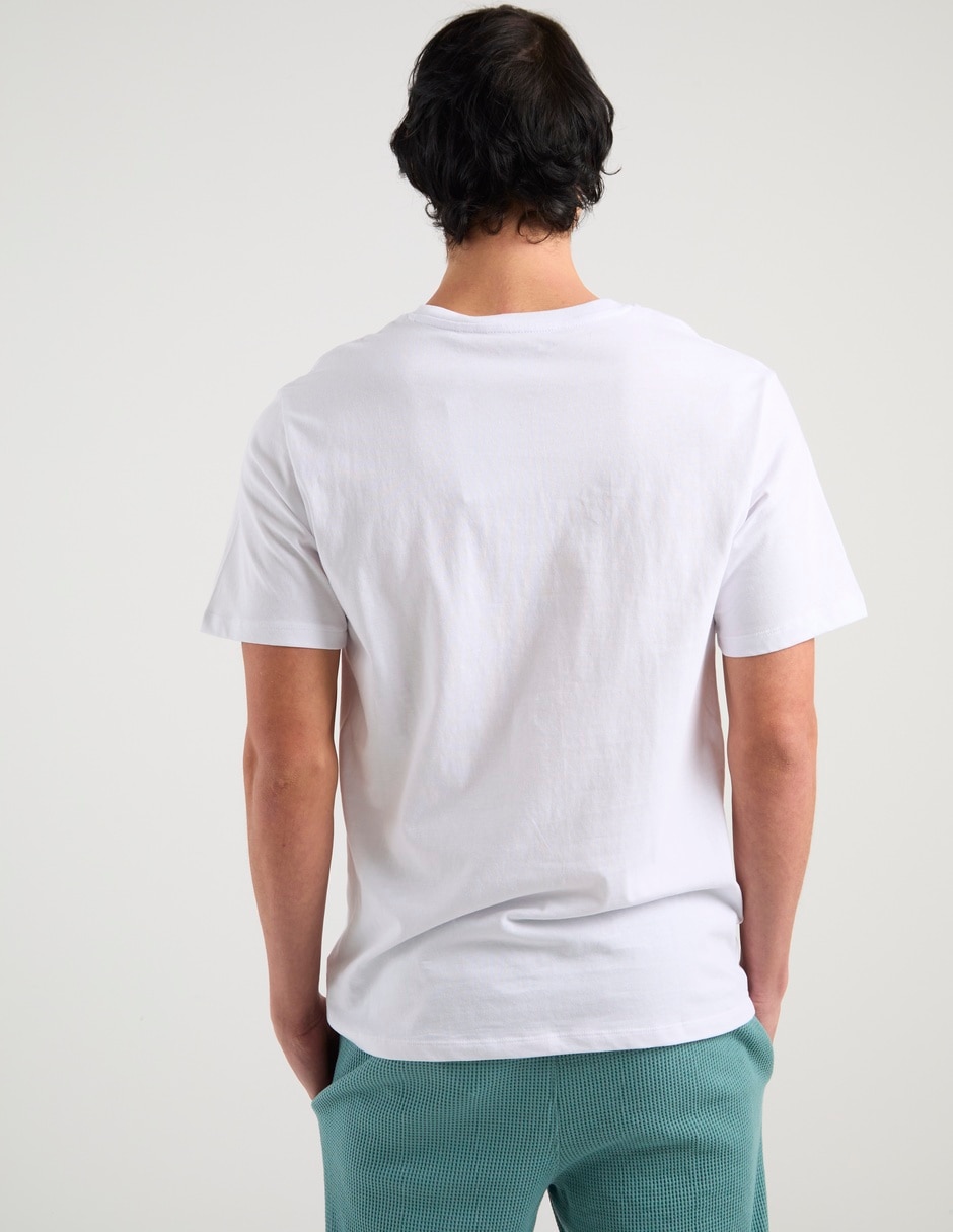 Playera cuello redondo para hombre 11
