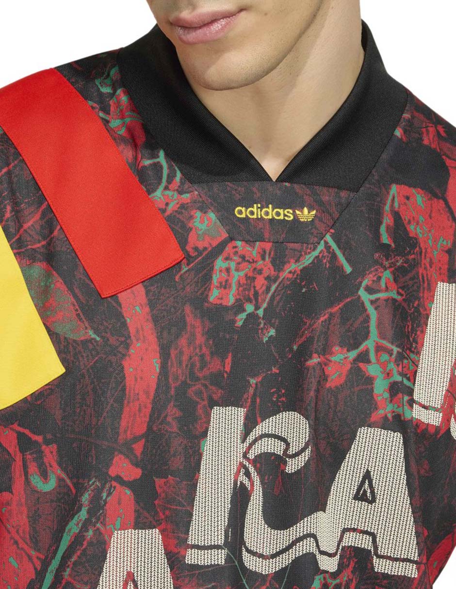 Playera Fifa World Cup Adicolor cuello redondo para hombre