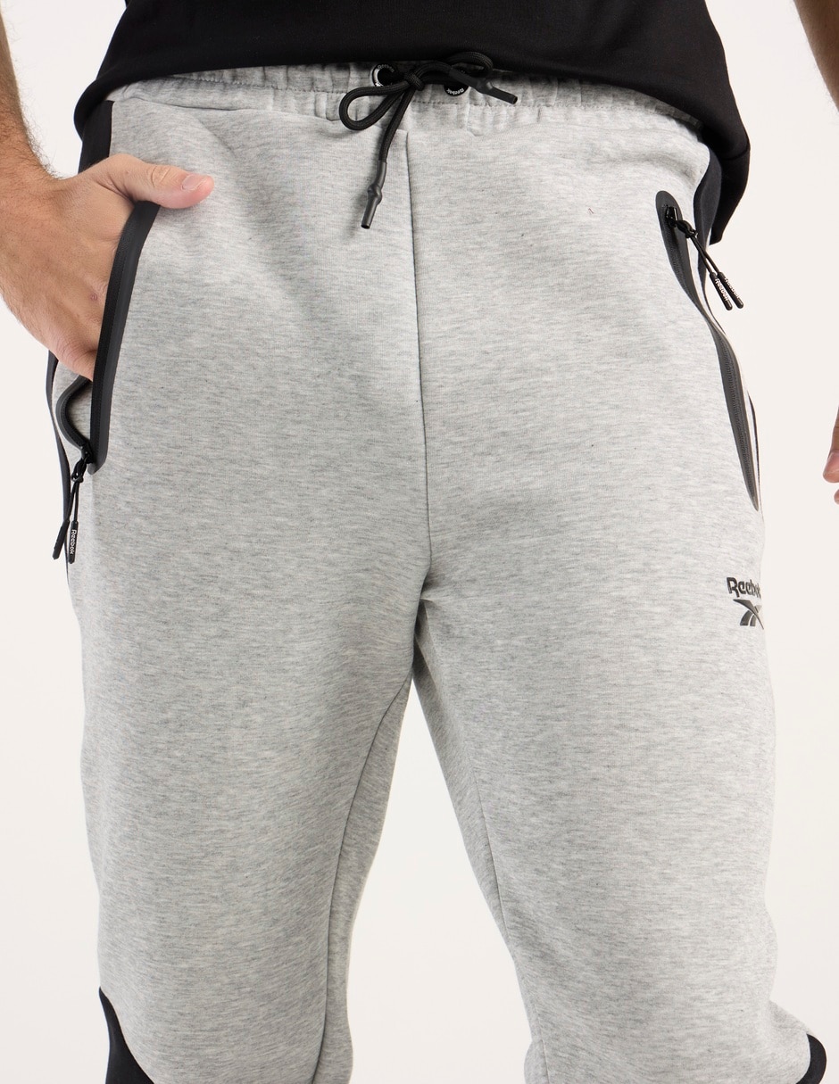 Jogger skinny Reebok estampado bloques de color con bolsillos para hombre