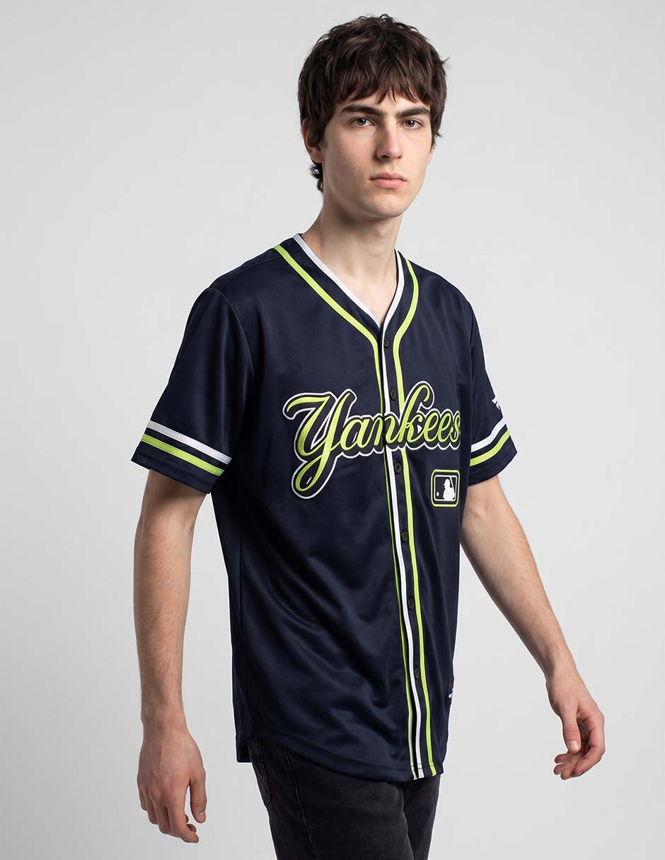 Playera cuello V para hombre