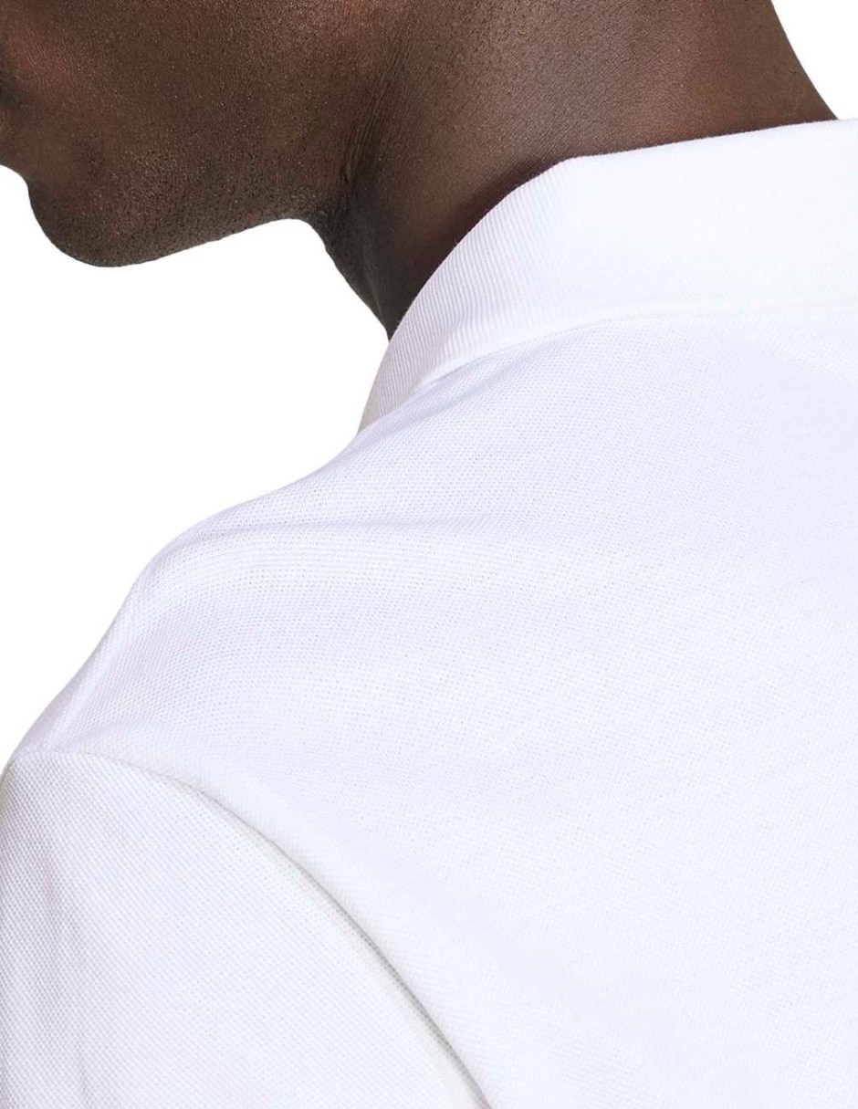 Playera Wardrobe Classic Essentials cuello redondo para hombre 3
