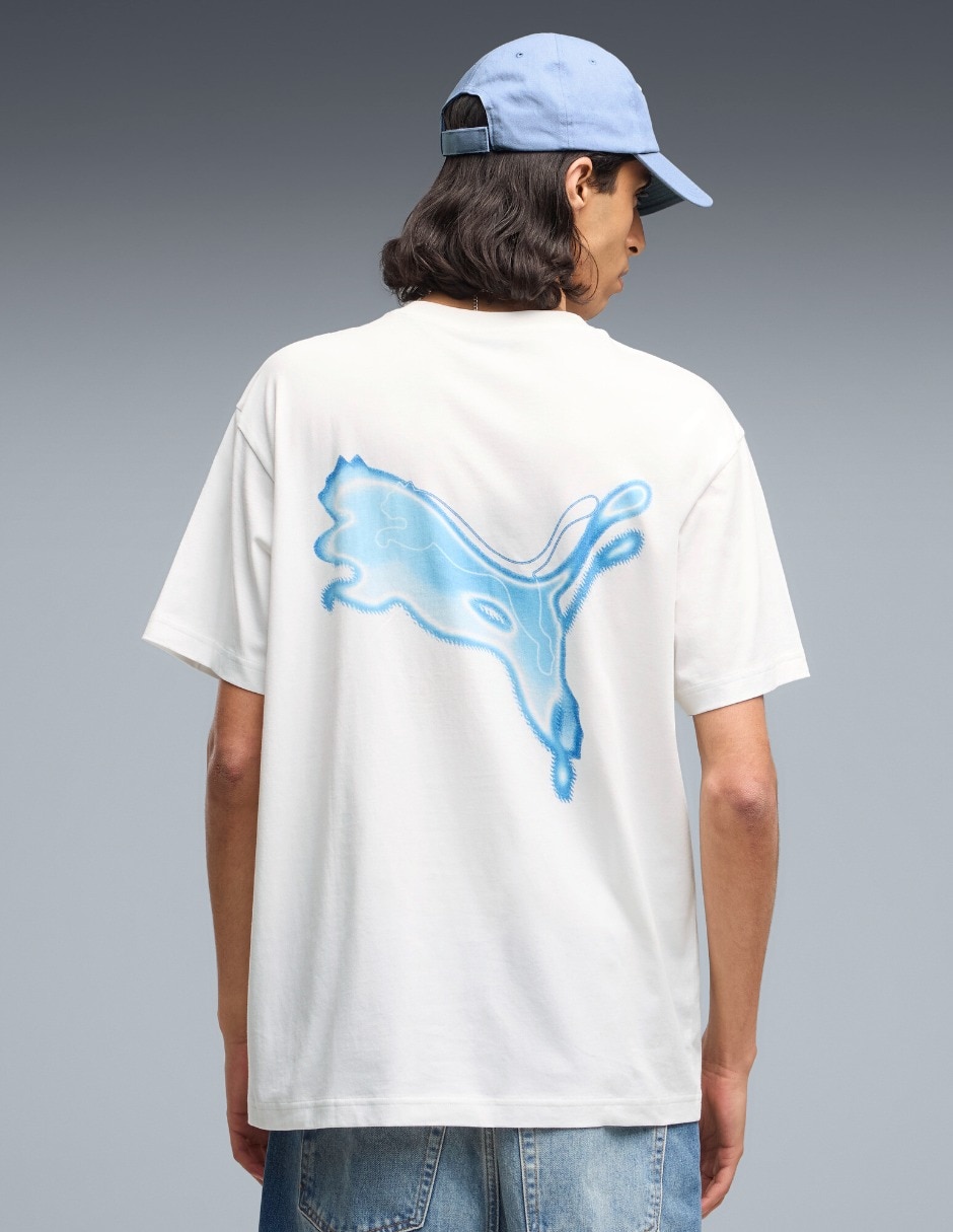 Playera Graphic Fire Glow Relaxed Tee cuello redondo para hombre 5