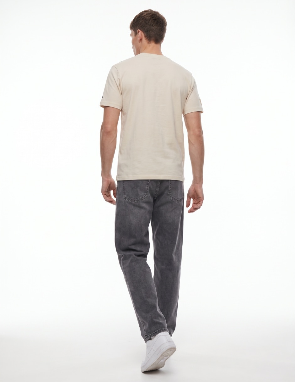 Playera cuello V para hombre 2